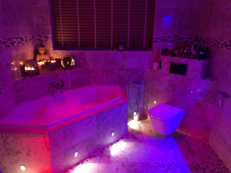 Completed bathroom installation by Lee Fisher