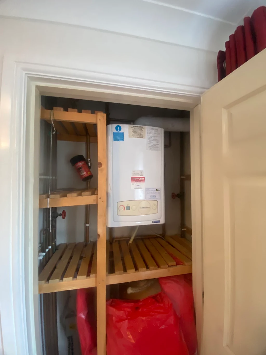 Airing cupboard boiler before replacement